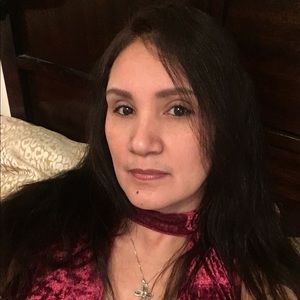 Meet your Posher, Luisa